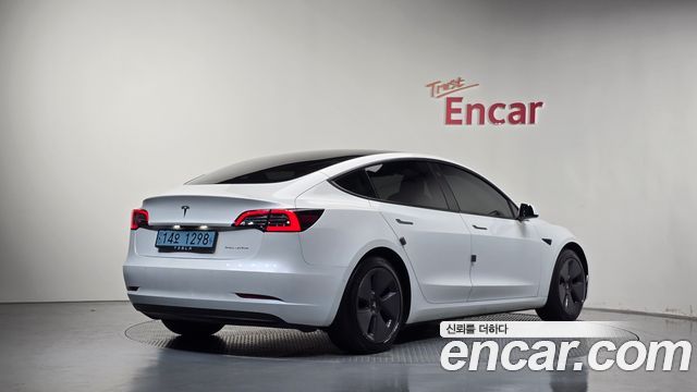 Tesla Model 3 Long Range AWD 2021 — фото 2