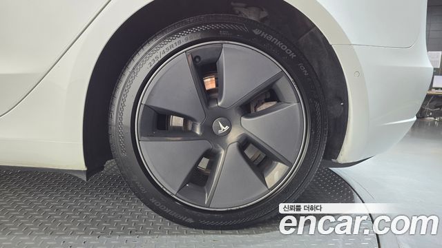 Tesla Model 3 Long Range AWD 2021 — фото 27