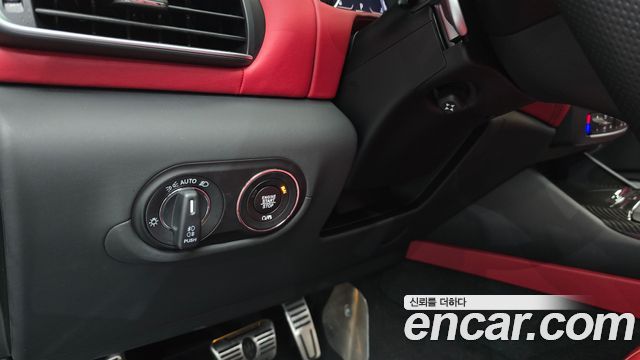 Maserati Levante 3.0 S AWD Modena 2023 — фото 34