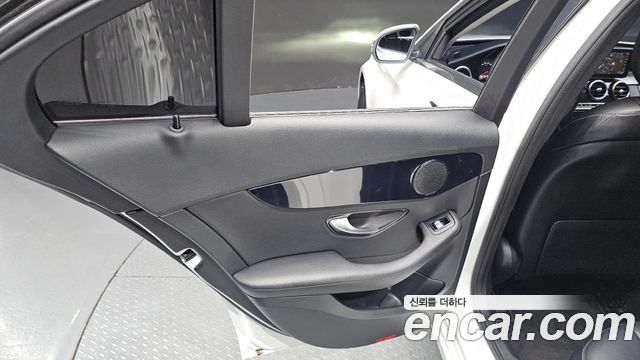 Mercedes-Benz C-Class (W205) C200 2019 — фото 25
