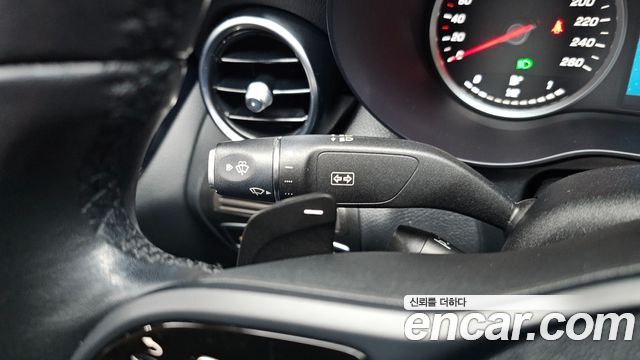 Mercedes-Benz C-Class (W205) C200 2019 — фото 30