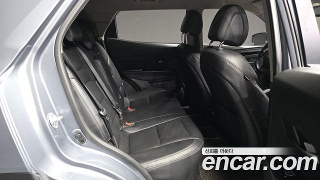 KG Mobility (SsangYong) Beautiful Korando Gasoline 1.5 2WD C5 Prime 2020 — фото 12