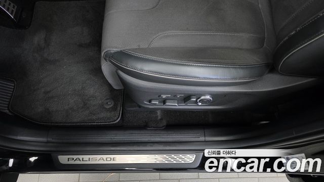 Hyundai Palisade Gasoline 3.8 2WD Calligraphy Black Edition 2024 — фото 31