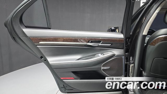 Genesis EQ900 3.8 GDI Luxury 2018 — фото 25