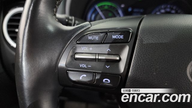 Hyundai Kona Hybrid Premium Special 2020 — фото 15