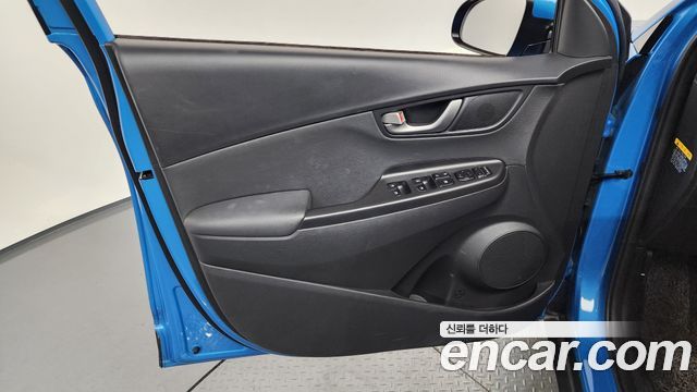 Hyundai Kona Hybrid Premium Special 2020 — фото 24