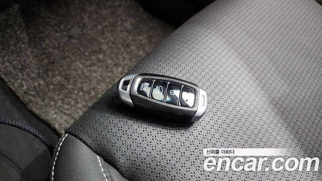 Hyundai Kona Hybrid Premium Special 2020 — фото 28