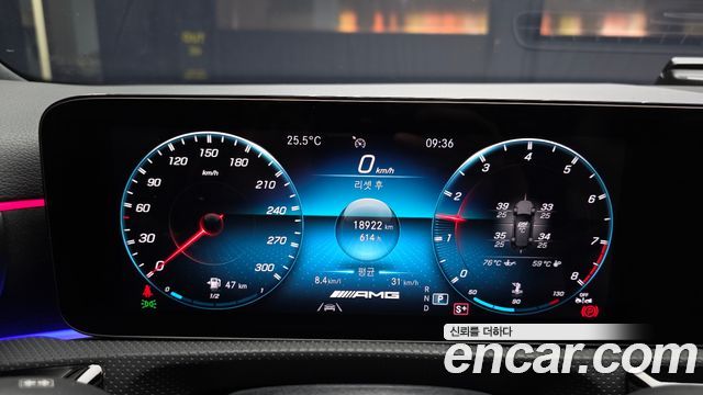 Mercedes-Benz A-Class (W177) AMG A45 4MAITC+ Hatchback 2023 — фото 8
