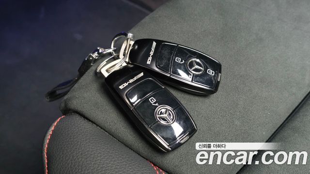Mercedes-Benz A-Class (W177) AMG A45 4MAITC+ Hatchback 2023 — фото 18