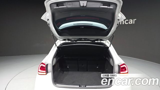 Mercedes-Benz A-Class (W177) AMG A45 4MAITC+ Hatchback 2023 — фото 20