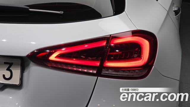 Mercedes-Benz A-Class (W177) AMG A45 4MAITC+ Hatchback 2023 — фото 23