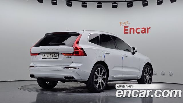 Volvo XC60 (II) D5 Inscription 2018 — фото 2