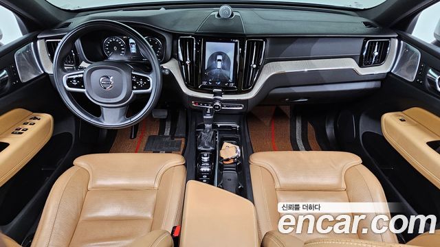 Volvo XC60 (II) D5 Inscription 2018 — фото 7
