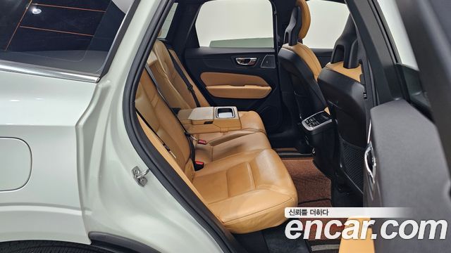 Volvo XC60 (II) D5 Inscription 2018 — фото 11