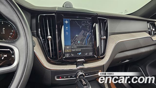 Volvo XC60 (II) D5 Inscription 2018 — фото 12