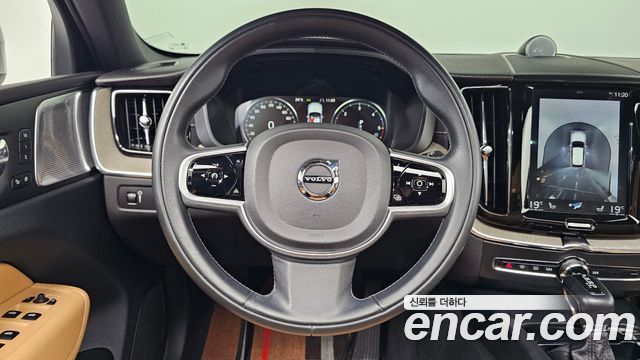 Volvo XC60 (II) D5 Inscription 2018 — фото 13