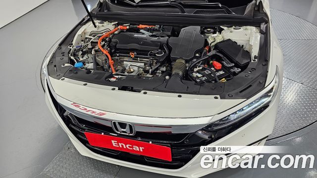 Honda Accord (X) 2.0 Hybrid Touring 2020 — фото 6
