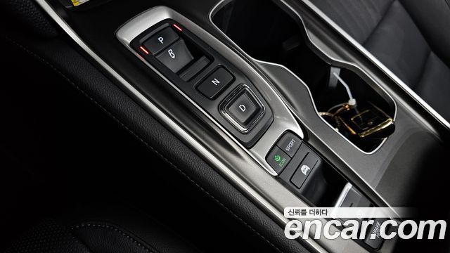 Honda Accord (X) 2.0 Hybrid Touring 2020 — фото 9