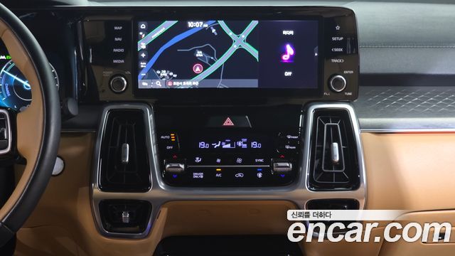 Kia Sorento (IV) HEV 1.6 2WD Signature 2023 — фото 14