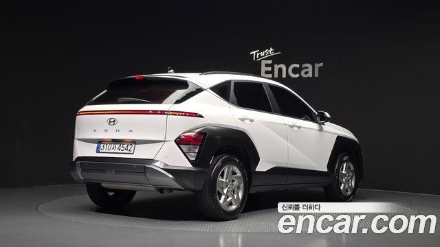 Hyundai Kona (SX2) Gasoline 1.6 Turbo 2WD Premium 2023 — фото 2