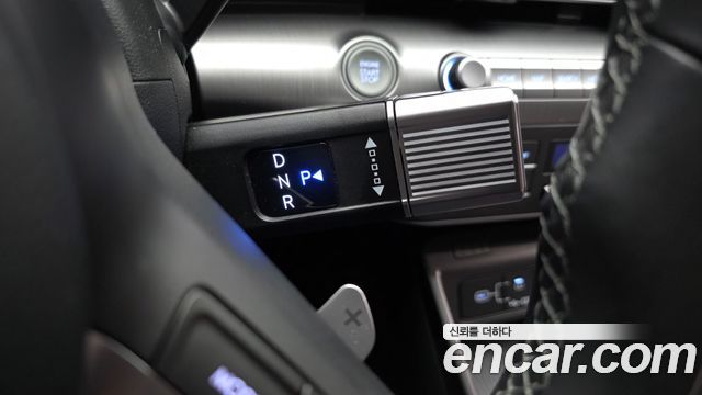 Hyundai Kona (SX2) Gasoline 1.6 Turbo 2WD Premium 2023 — фото 9