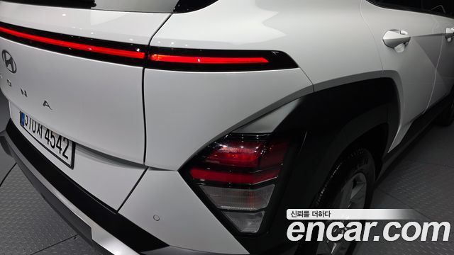 Hyundai Kona (SX2) Gasoline 1.6 Turbo 2WD Premium 2023 — фото 23