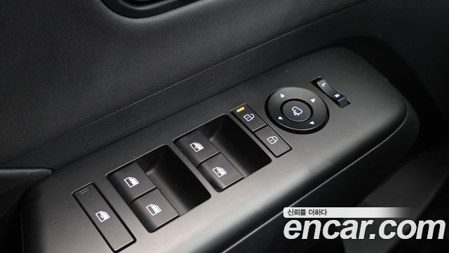 Hyundai Kona (SX2) Gasoline 1.6 Turbo 2WD Premium 2023 — фото 27