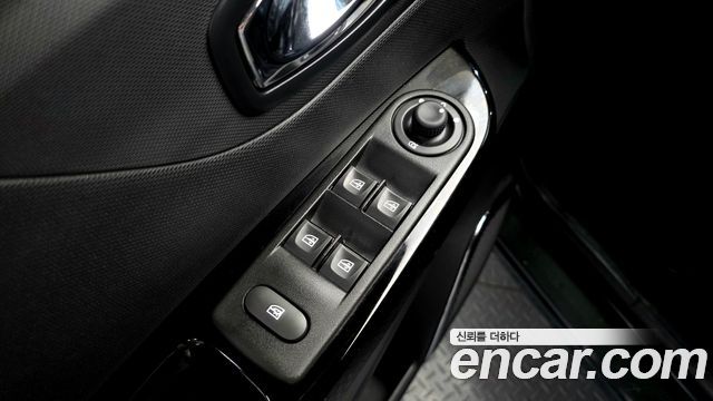 Renault Korea QM3 RE 2016 — фото 21