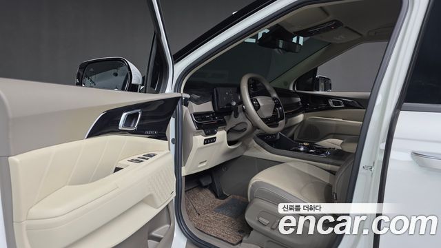 Kia Carnival (IV) HEV 7-Seater Hi Limousine Signature 2025 — фото 10