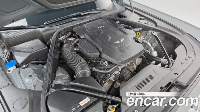 Genesis G80 3.3 GDI AWD Prestige 2019 — фото 6