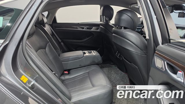 Genesis G80 3.3 GDI AWD Prestige 2019 — фото 11