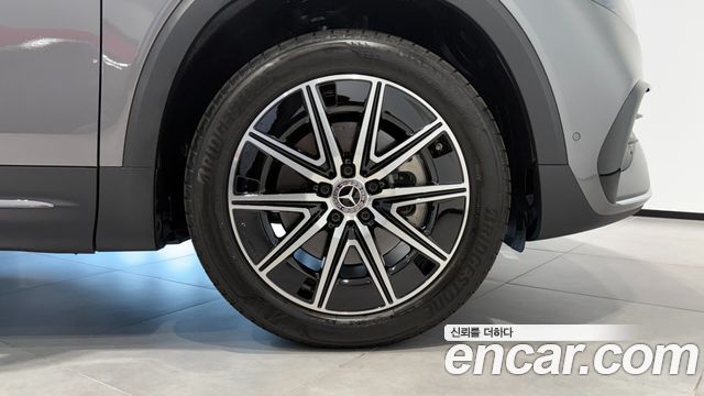 Mercedes-Benz EQB (X243) EQB300 4MATIC AMG Line 2026 — фото 5