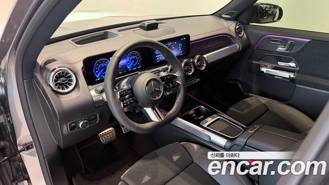 Mercedes-Benz EQB (X243) EQB300 4MATIC AMG Line 2026 — фото 16