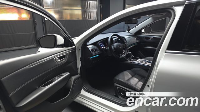 Renault Korea SM6 2.0 LPe LE 2023 — фото 10