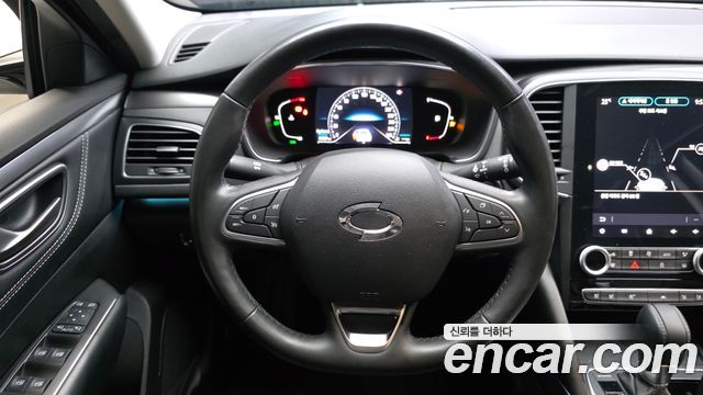 Renault Korea SM6 2.0 LPe LE 2023 — фото 13