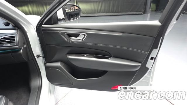 Renault Korea SM6 2.0 LPe LE 2023 — фото 24