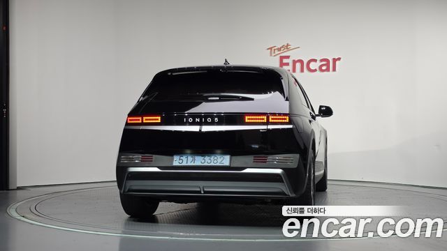 Hyundai Ioniq 5 Standard E-Value+ 2025 — фото 4
