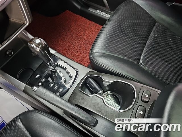 KG Mobility (SsangYong) Korando C 2.0 CVT 2WD High-Deluxe 2014 — фото 8