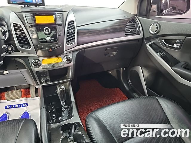 KG Mobility (SsangYong) Korando C 2.0 CVT 2WD High-Deluxe 2014 — фото 10
