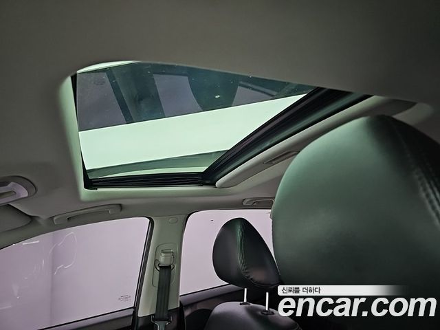 KG Mobility (SsangYong) Korando C 2.0 CVT 2WD High-Deluxe 2014 — фото 17