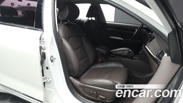 Kia K7 2.4 GDI Noblesse 2019 — фото 32