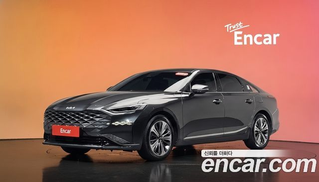 Kia K8 Hybrid Signature 2022 — фото 1