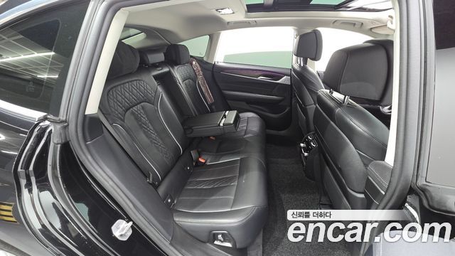 BMW 6 Series GT (G32) 620d Luxury 2023 — фото 11