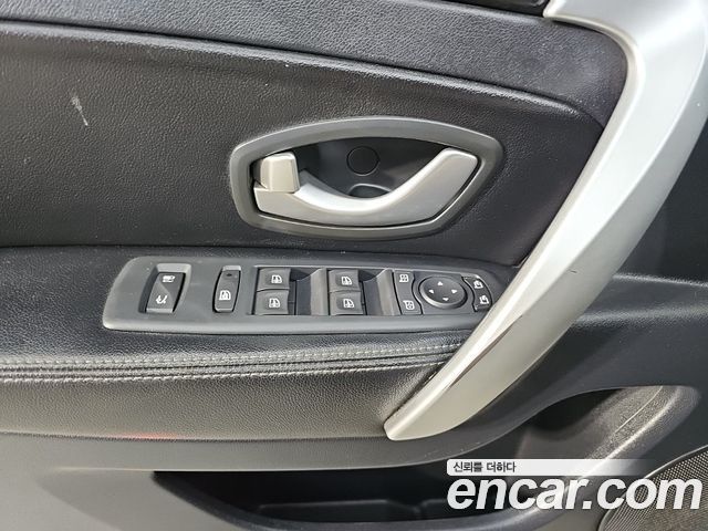 Renault Korea SM5 Platinum 1.6 TCE Standard 2014 — фото 17