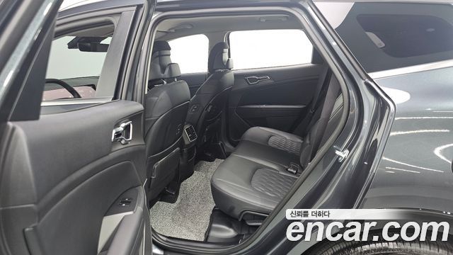 Kia Sportage (V) Gasoline 1.6 Turbo 2WD Signature 2026 — фото 11