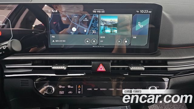 Kia Sportage (V) Gasoline 1.6 Turbo 2WD Signature 2026 — фото 14
