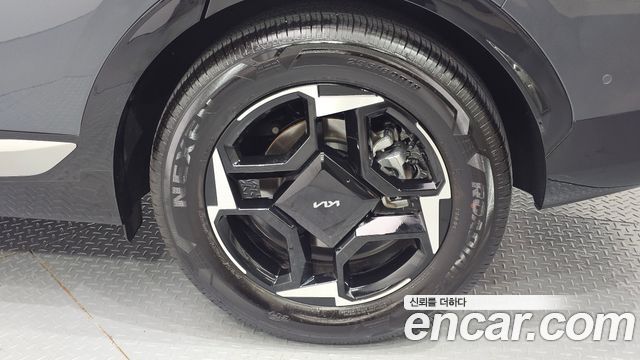 Kia Sportage (V) Gasoline 1.6 Turbo 2WD Signature 2026 — фото 21