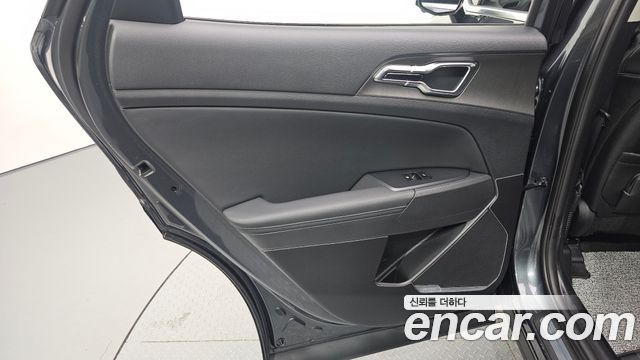 Kia Sportage (V) Gasoline 1.6 Turbo 2WD Signature 2026 — фото 25