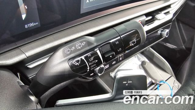 Kia Sportage (V) Gasoline 1.6 Turbo 2WD Signature 2026 — фото 30