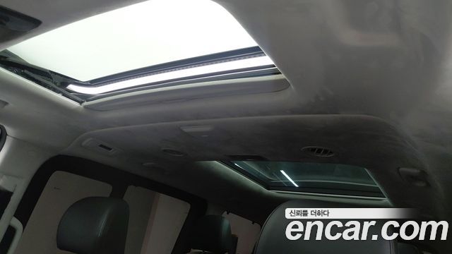 Hyundai Staria Lounge 9-Seater Prestige 2023 — фото 10